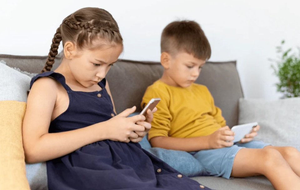 Dharinge athun phone aai Tablet athulumuge kurin mikankamah samaaluvey!