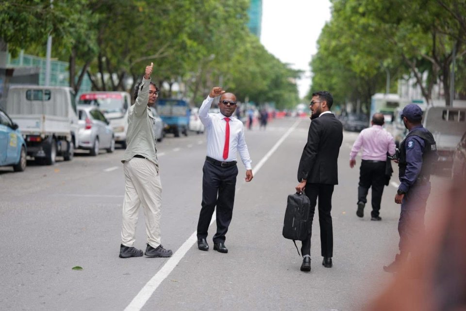 Fiya aai Hassan ge mahchah kuraa dhauvaa ge sirru shareeai fashaifi