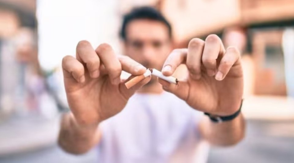 20 minute in 10 aharah: Cigarette buin huttalumun hashigandah anna badhalu thah!
