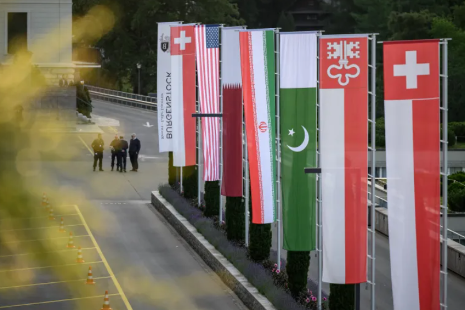 Hormuz kanduolhin dhathurukura ulhandhuthakun 60 dhuvaha fee nunagaane: Pakistan