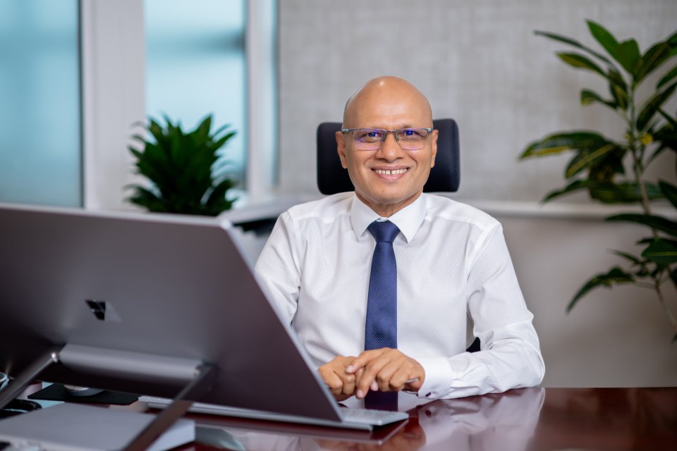 Dhiraagu ge CEO Ismail Rasheed 40 aharah fahu retire kuravvaifi