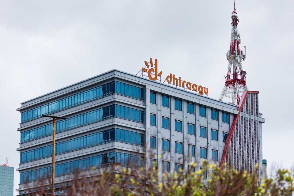 Dhiraagu limiteh neiy fiber ah hiley upgrade kurevey promotion eh fashaifi