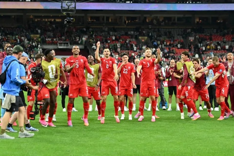 Algeria balikoh Switzerland 2 vana burah  