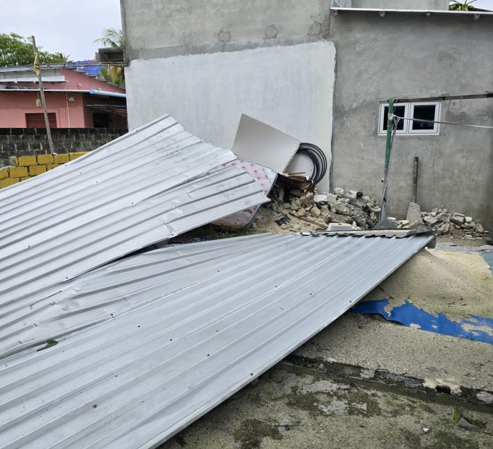 Vissaarave vaigadhavumaai udha erumuge sababun baeh rahthakah gellun vejje