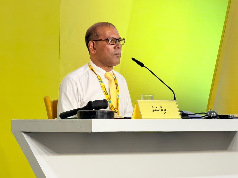 Komme vaguthakuves verikama havaaluvaan thayyaaru: Nasheed