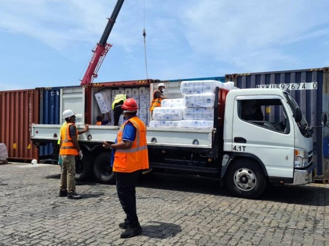 Pallet dhashuve meehaku maruvumun bandharuge salaamathee fiyavalhu thah varugdha kuranee