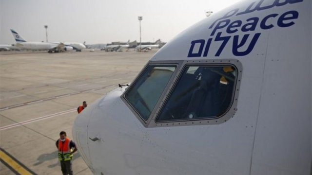 Israel-UAE aa dhemedhu thaareekhee flight eh 