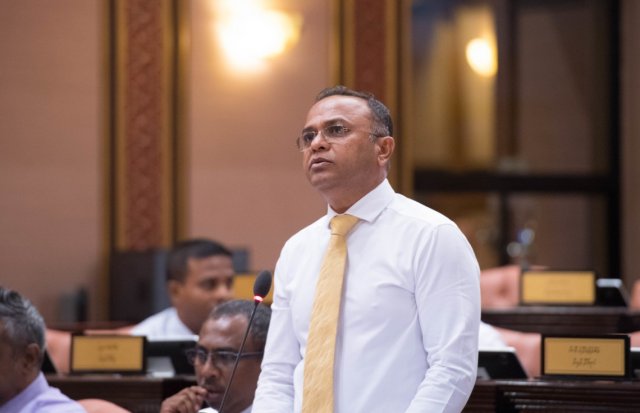 Nasheed ah kuraa haradhuthakuge vahaka aai eku MDP member inge medhugai bodu zuvaabeh