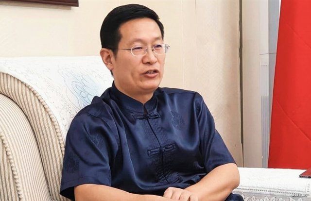 Loan nudhekkijje nama bin dheykah sharutheh nukuran: China Safeer