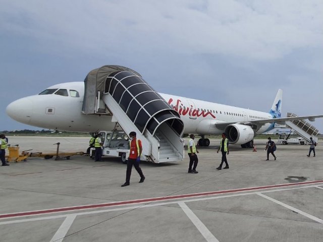 Eid bandhaa dhimaakoh Maldivian in ithuru kuri flight thakaaeku 42,000 meehun dhathuru kuraane