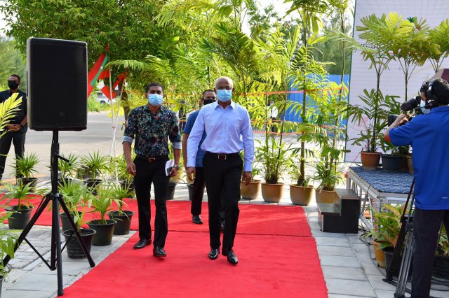 Kulhivaruge ran vana thah haasil kureveyne vaseelatheh neh: Raees