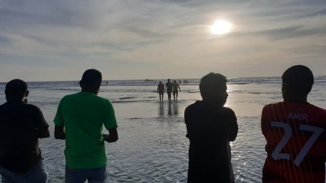 Fuvahmulaku ge biya raalhaaeku genbunu meehun ge vaki nuvi handhaan thah