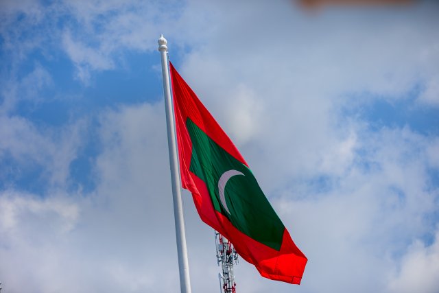 Minivan 60 ge logo farumaa kohgen MVR 30,000 ge inaameh hoadhumuge furusathu