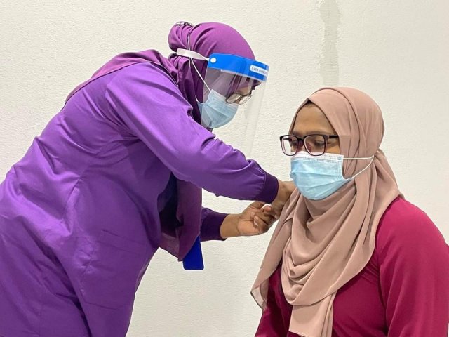 Ithuru 2,109 meehun Covid vaccine furihama koffi