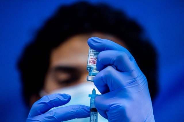 G7 in fageeru gaumu thakah 1 billion vaccine doze hadhiya kuranee
