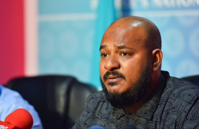 Raees Muizzu verikamah vadaigaiy iru, rajjeygai dollar eh nei: Shujaau
