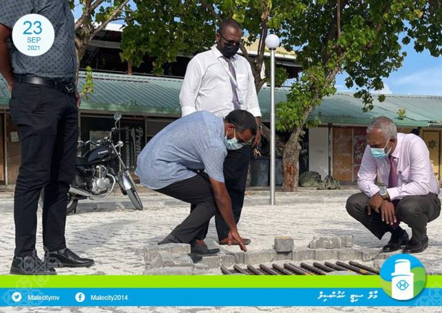 Carnival sarahadhugai 500 ah vure gina ulhandhu park kureveyne zone eh