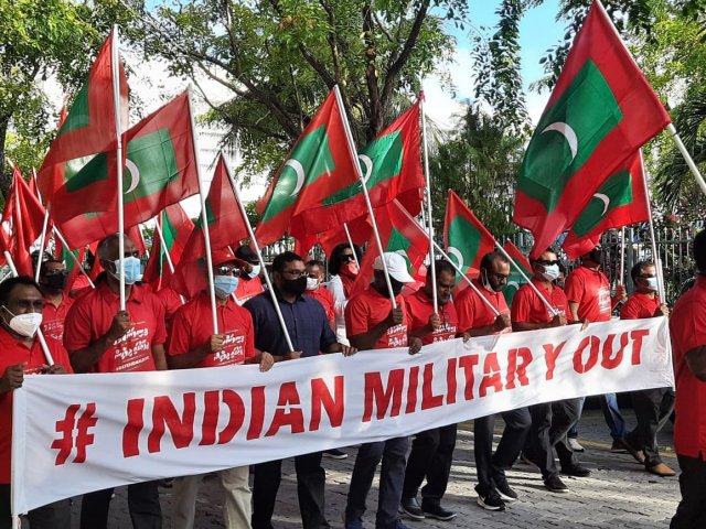 Minivankamuge dhifaaugai idhikolhun bodu hin'gaalumeh baavvaifi