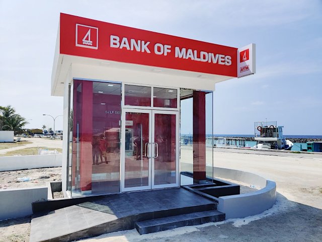 BML in Kurendhoo gai self service banking ge khidhumai fashaifi