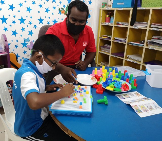 BML in ithuru 9 rasheh ge SEN class ah beynunvaa thakethi hadhiyaa koffi