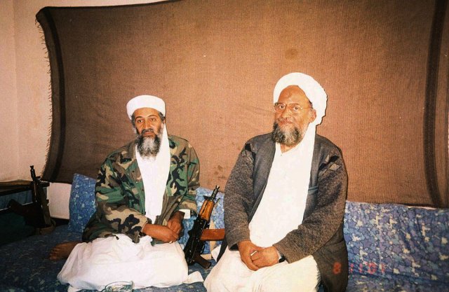 Drone akun hamalaadhee Al Qaeda leader Zawahiri maraalaifi