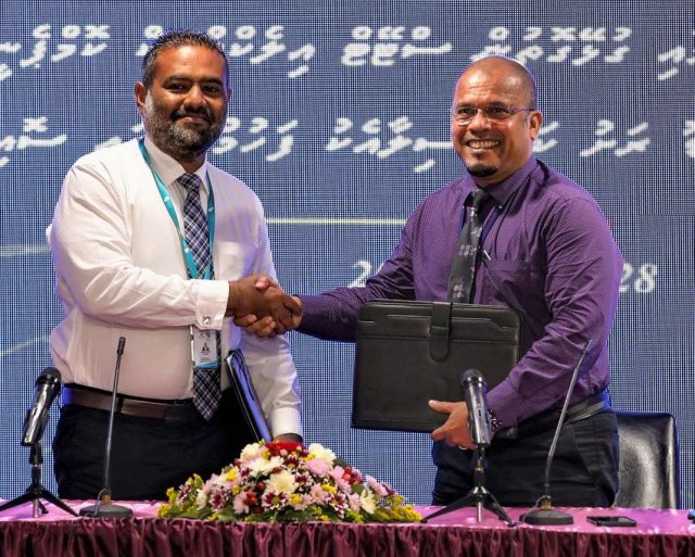 3 Rashehge magu bahthi balahattan STELCO aa havaalu koffi