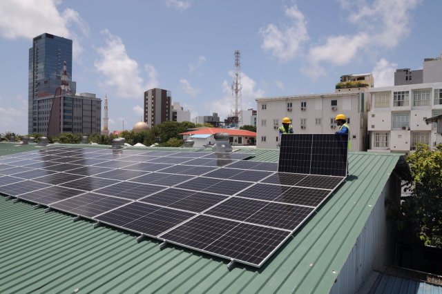 STO kaadu gudhanah mihaaru karantu dhenee furaalhugai jahaafaivaa solar pannel in