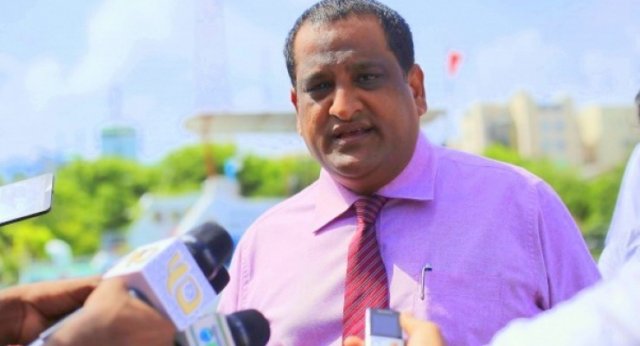 Male' atholhu council in gavaidhaa khilaafah uniform allowance dhin kan audit in haamavejje