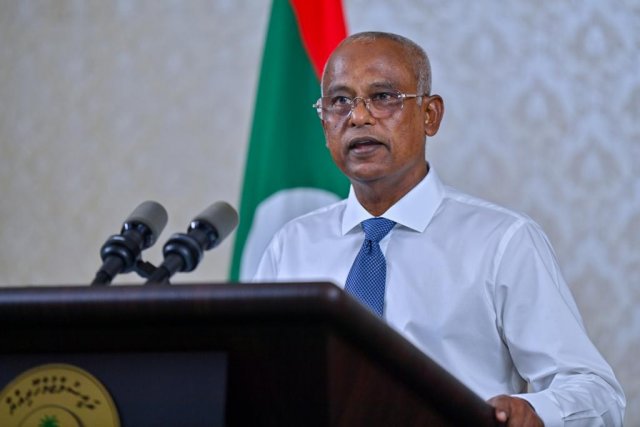 Nimigen dhiyaee gonjehunthakaa eku gina kaamiyaabee thakeh hoadhunu ahareh: Raees