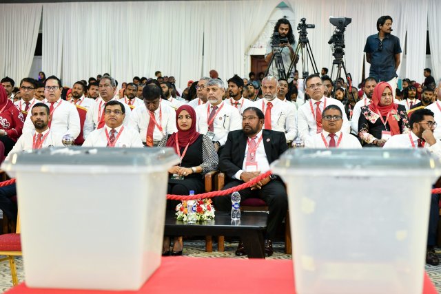 Nahula aeku JP ge Naibu Leadarun inthihaabu koffi