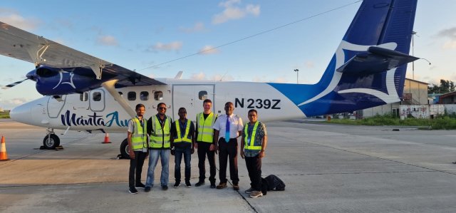 Ithuru sea plane eh Manta in genesfi