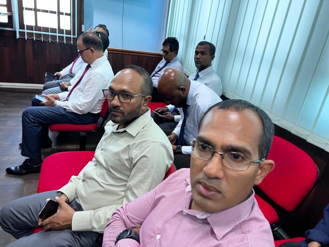Yameen ah phone call dhinumah jail in huras alhaa: Dr Jameel