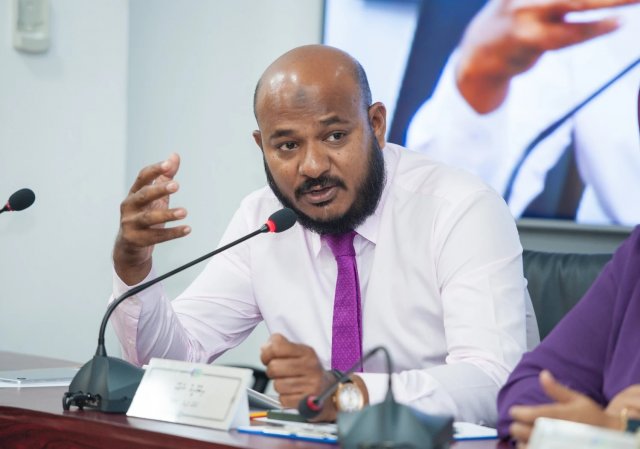 Atholhu council uvaalan Qaanoon asaasee ah islaahu hushalhaifi
