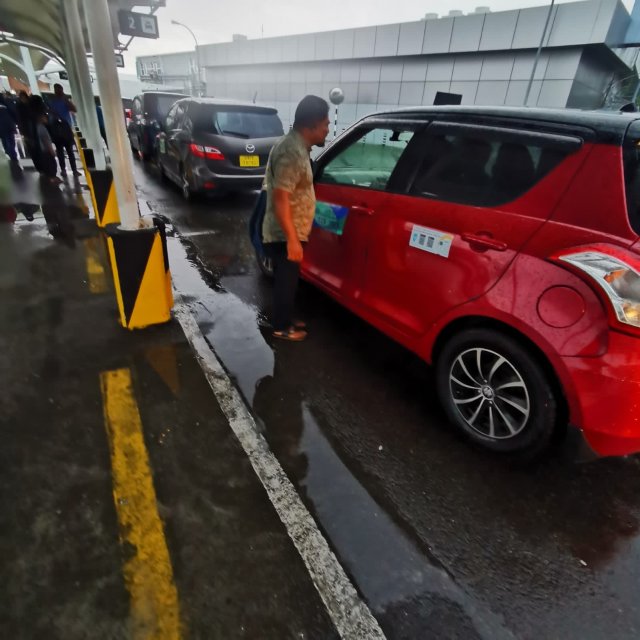 Taxi ah kujjaku hodulevumun 1000 rf nagaifi