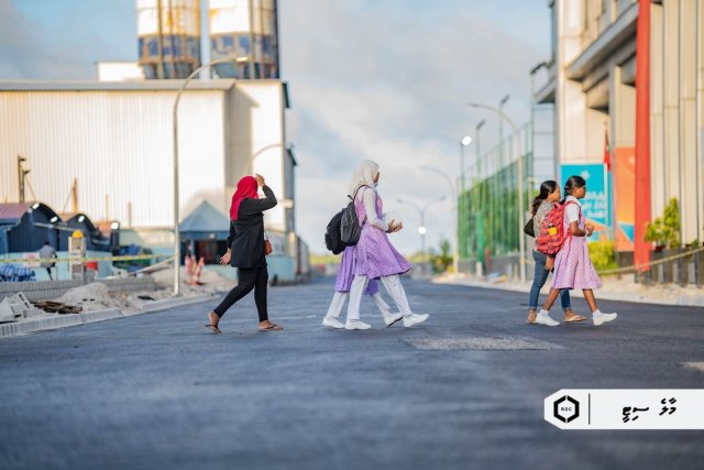 Ameenee magu gai alun thaaru alhan fesheyne dhuvaheh neygey