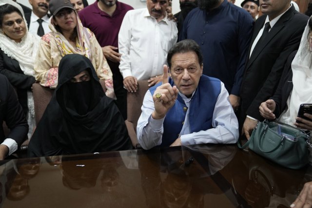 Imran Khan ge anbikanbalunnah kafaalaathuge dhashun lui libijje