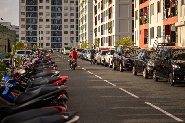 Flat massalaigai Housing Ministry kaireegai muzahara koffi