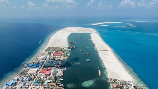 Sinaaee beynumah Thilafushin bin kujah dhookuranee