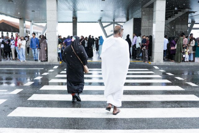 Hajjverin furaa dhuvasvaru airport ah ithuru fuluhun nerenee
