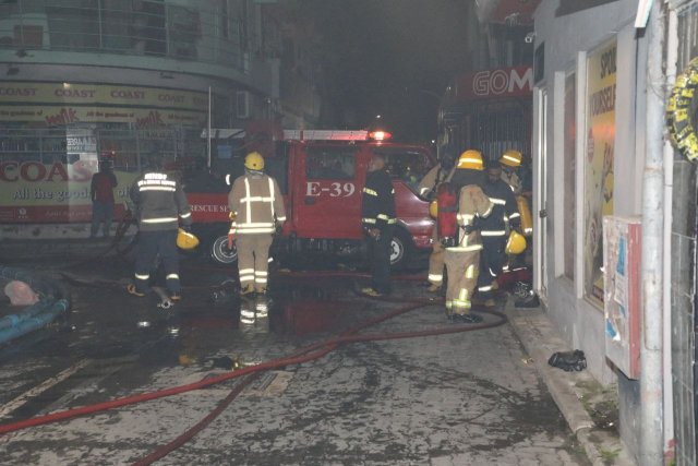 Falhu imaaraathehge gothugai hunna orchid plaza gai huri kuni thakeh gai roavejje