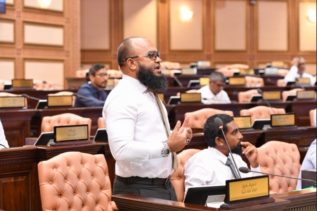 Qaanoon vaki meehakah fahai nudhinumah Shareef govaalavvaifi
