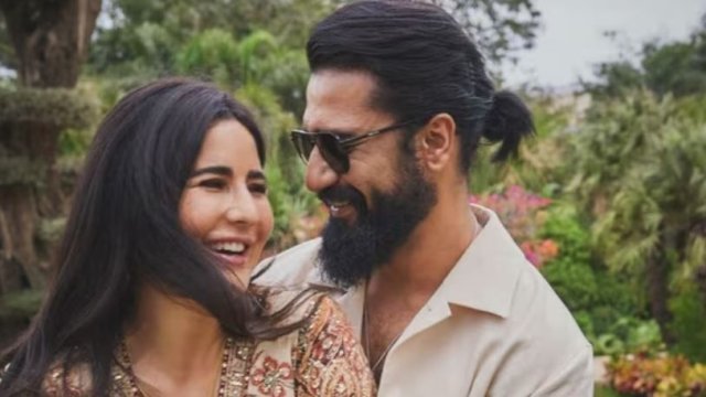 Katrina akee maa kaamiyaabu thari eh tho ehumun Vicky dhin javaabu!