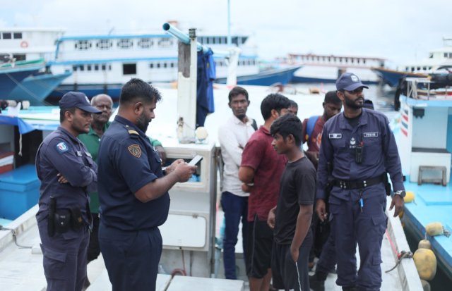 Mas dhoani thakun gavaaidhaa khilaafah ulhey 39 bidheyseeaku athulaigenfi