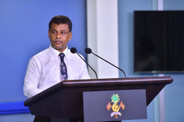 Dhaulathuge hagguthakah ves ihuthraam kuran jehey: Nazim