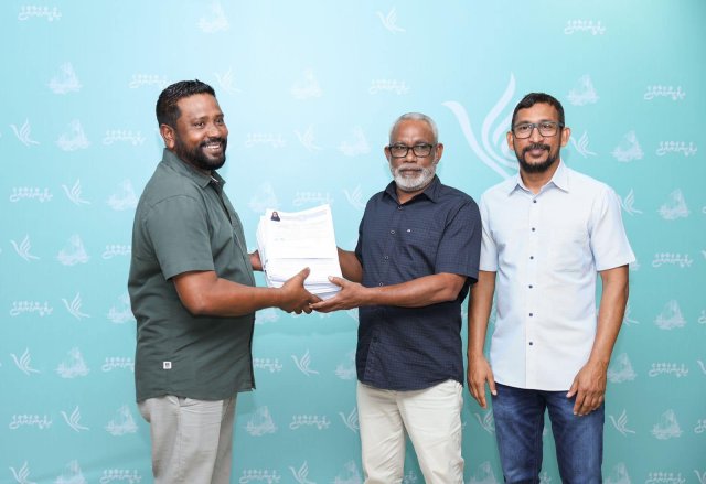 PNC office ah dhiyumun Vagu foam ge massala hallu kohdhenee