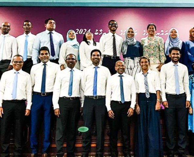 Democrats roolhi iss safugai thibbevi beyfulhun MDP ah