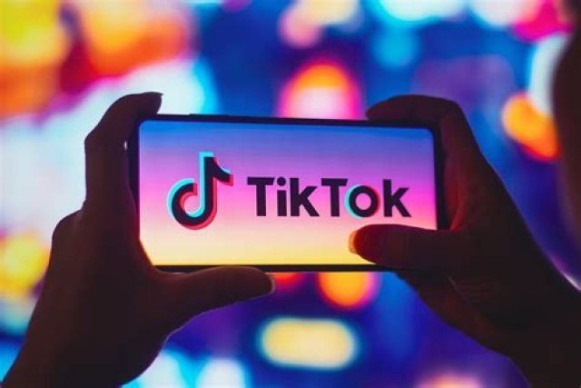 America gai TikTok manaakurumuge asaru