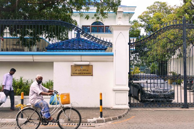 Kureege firimeehaa maraali nazaahaa ge massala suprem court in ninmanee