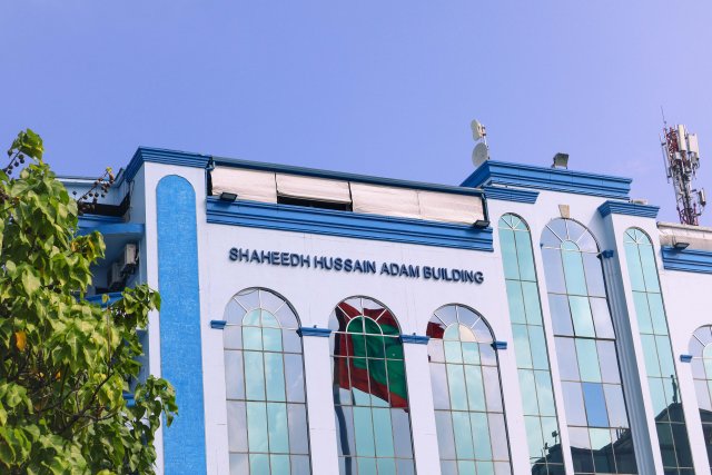 Sihhee eheeah edhey scam post thah ithuruvaathee samaaluvaan ilthimaas koffi