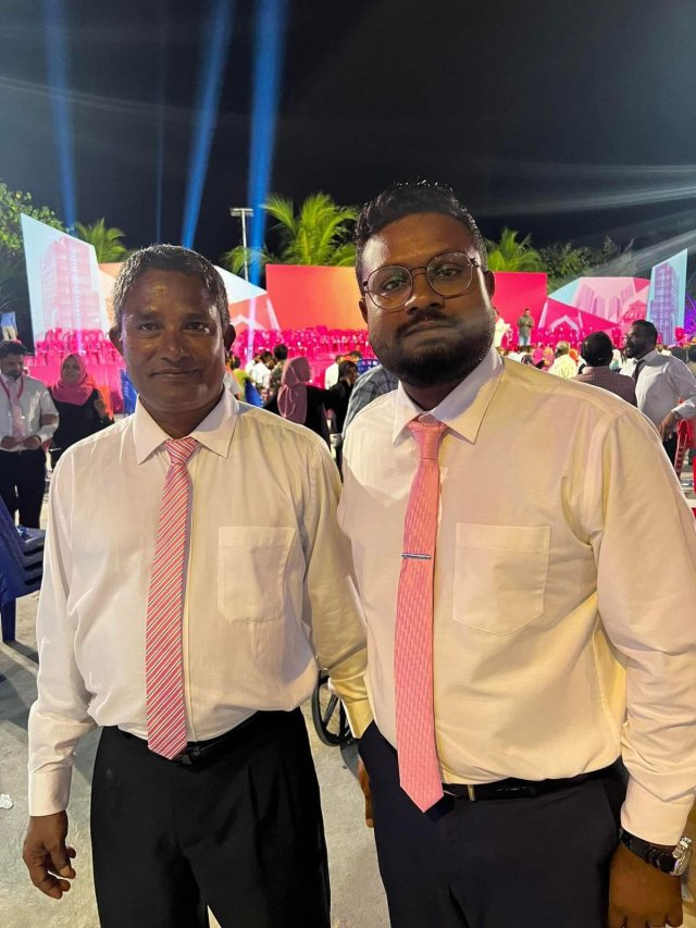 Maabaidhoo council member Zareer kulligothakah niyaavejje